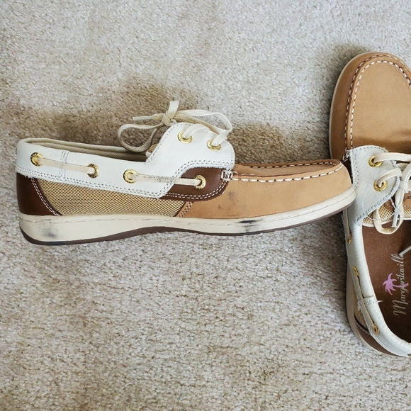 Margaritaville Womens Tan and White Boat Shoes with Moccasin Stitching. Size 8 - Picture 6 of 11